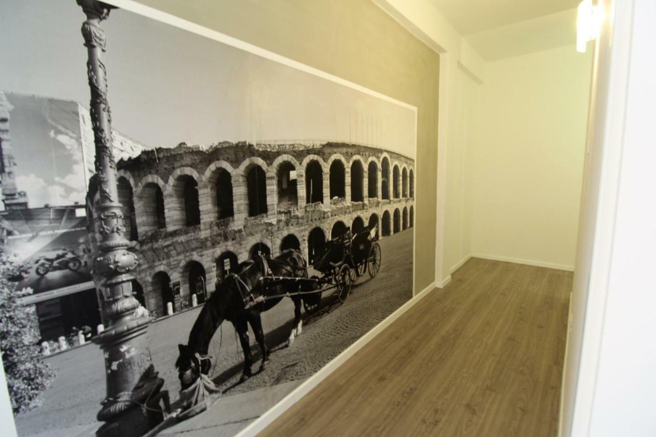 La Casa Di Varda Hotel Verona Bagian luar foto