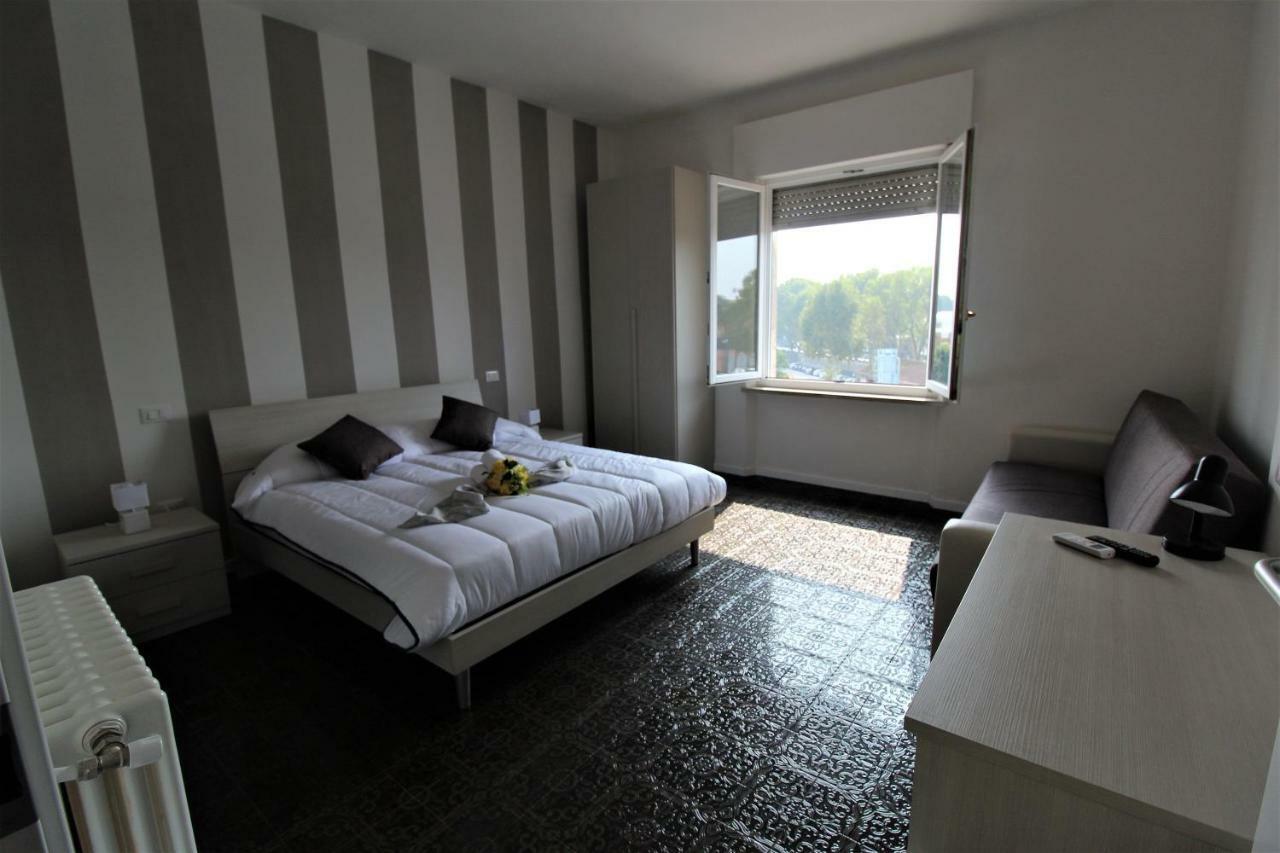 La Casa Di Varda Verona Bagian luar foto